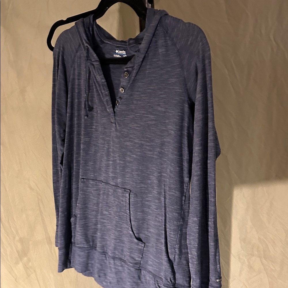 Gently used Columbia hoodie navy heather